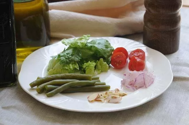 Almond-Green Bean Salad | Shake That Weight